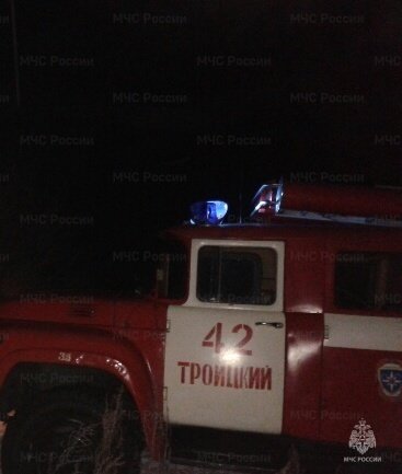 Спасатели МЧС России приняли участие в ликвидации ДТП на автодороге Троицкий - Губкин  в Губкинском городском округе
